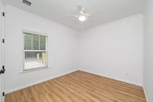 443 E Cobb Ave, Crestview, FL 32539 - Photo 26