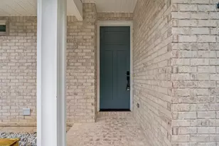 443 E Cobb Ave, Crestview, FL 32539 - Photo 6