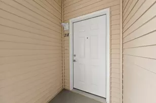 1501 N Partin Dr, Niceville, FL 32578 - Photo 2