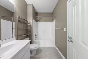 1501 N Partin Dr, Niceville, FL 32578 - Photo 14