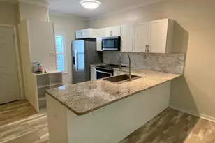 2723 Bay Club Dr, Navarre, FL 32566 - Photo 8