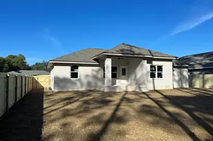 8393 Sevilla St, Navarre, FL 32566 - Photo 18