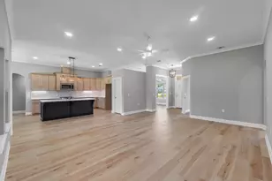 7486 Brevard St, Navarre, FL 32566 - Photo 4