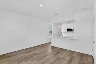 6283 Buccaneer Wy, Laurel Hill, FL 32567 - Photo 6