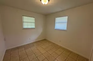 113 Twin Trees Dr, Defuniak Springs, FL 32433 - Photo 6