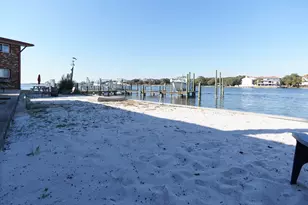 333 Bluefish Dr, Fort Walton Beach, FL 32548 - Photo 4
