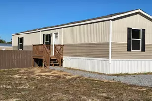 215 E Juniper Ave, Defuniak Springs, FL 32433 - Photo 46