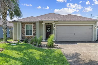 8147 Sierra Street, Navarre, FL 32566 - Photo 1