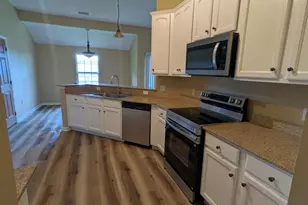 5211 Moore Loop, Crestview, FL 32536 - Photo 8