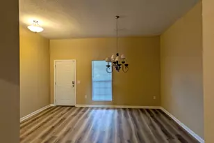 5211 Moore Loop, Crestview, FL 32536 - Photo 6
