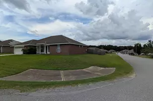 5211 Moore Loop, Crestview, FL 32536 - Photo 2