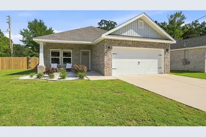 298 Park Lane, Crestview, FL 32536 - Photo 4