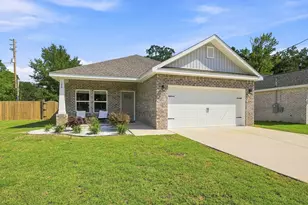 298 Park Ln, Crestview, FL 32536 - Photo 4