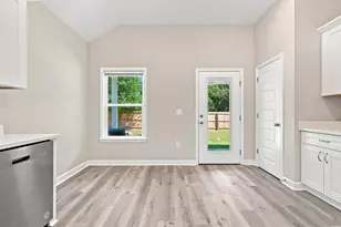 298 Park Ln, Crestview, FL 32536 - Photo 20