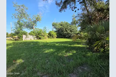 2807 E 6th Street, Panama City, FL 32405 - Photo 2