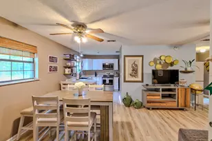 11 W Bayou Forest Dr, Freeport, FL 32439 - Photo 10