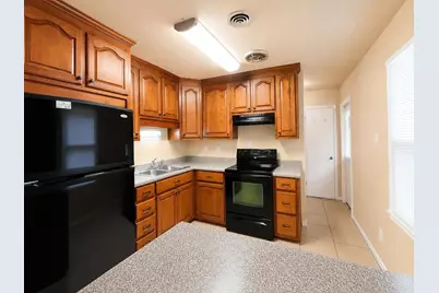 203 NW Loizos Drive, Fort Walton Beach, FL 32548 - Photo 6