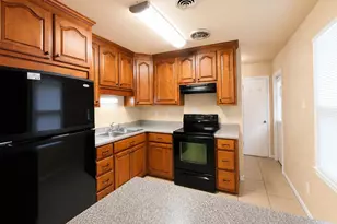 203 NW Loizos Dr, Fort Walton Beach, FL 32548 - Photo 6