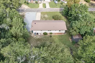 948 Lakeview Dr, Defuniak Springs, FL 32433 - Photo 36