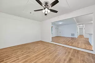948 Lakeview Dr, Defuniak Springs, FL 32433 - Photo 16
