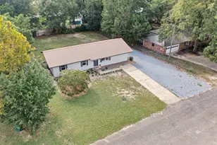 948 Lakeview Dr, Defuniak Springs, FL 32433 - Photo 30
