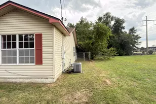 216 Brookmeade Dr, Crestview, FL 32539 - Photo 18