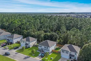 4882 Kensington Ln, Crestview, FL 32539 - Photo 6