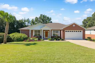 601 W Lynn Brook, Crestview, FL 32539 - Photo 1