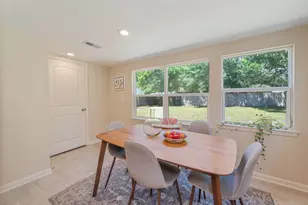 357 NE Kepner Dr, Fort Walton Beach, FL 32548 - Photo 16