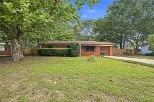 53 Junior Dr, Shalimar, FL 32579 - Photo 2