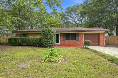 53 Junior Drive, Shalimar, FL 32579 - Photo 2