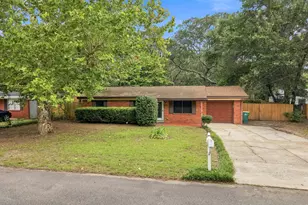 53 Junior Dr, Shalimar, FL 32579 - Photo 1