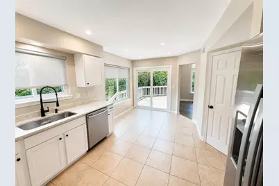 246 Hillside Drive, Niceville, FL 32578 - Photo 6