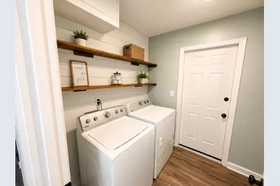 246 Hillside Drive, Niceville, FL 32578 - Photo 8