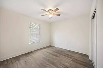 1938 Iris Lane, Navarre, FL 32566 - Photo 26