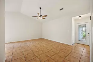 1938 Iris Ln, Navarre, FL 32566 - Photo 6