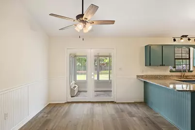 1938 Iris Lane, Navarre, FL 32566 - Photo 14