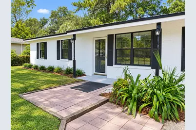 424 NE Woodrow Street, Fort Walton Beach, FL 32547 - Photo 1