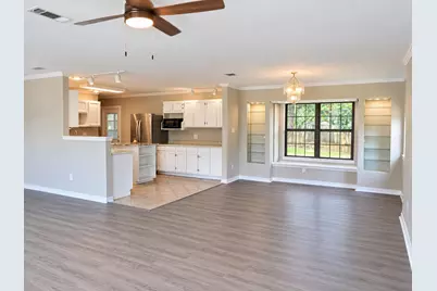 424 NE Woodrow Street, Fort Walton Beach, FL 32547 - Photo 10