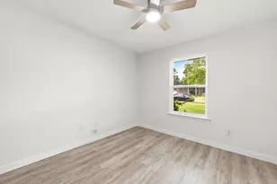 7748 Rustling Pines Dr, Milton, FL 32583 - Photo 16