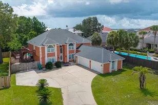 433 Emerald Pointe Dr, Mary Esther, FL 32569 - Photo 1