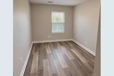 290 Swaying Pine Court, Crestview, FL 32539 - Photo 8