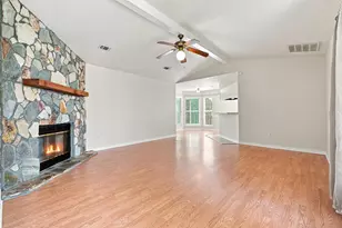148 Meadowbrook Ct, Niceville, FL 32578 - Photo 4