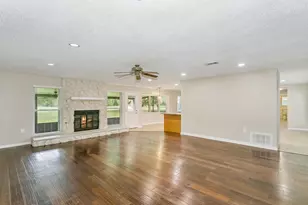 1101 Forest Rd, Niceville, FL 32578 - Photo 8