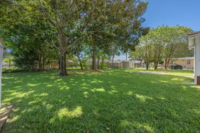 222 NW Moriarty Street, Fort Walton Beach, FL 32548 - Photo 40