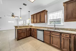 924 Tanager Rd, Fort Walton Beach, FL 32547 - Photo 16