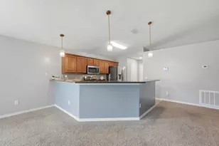 2037 Catline Circle, Navarre, FL 32566 - Photo 14