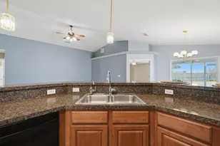 2037 Catline Circle, Navarre, FL 32566 - Photo 18