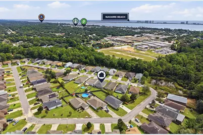2037 Catline Circle, Navarre, FL 32566 - Photo 6