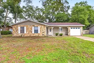 127 Patti Cove, Niceville, FL 32578 - Photo 2